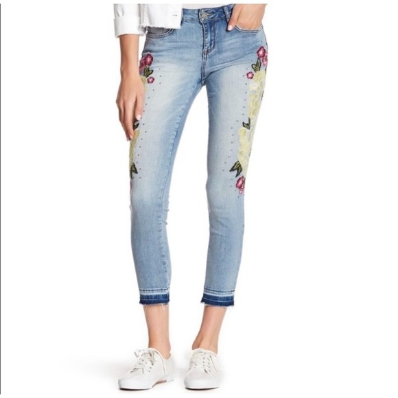 Denim - William Rast Ankle Skinny Embroidered Jeans Size 27